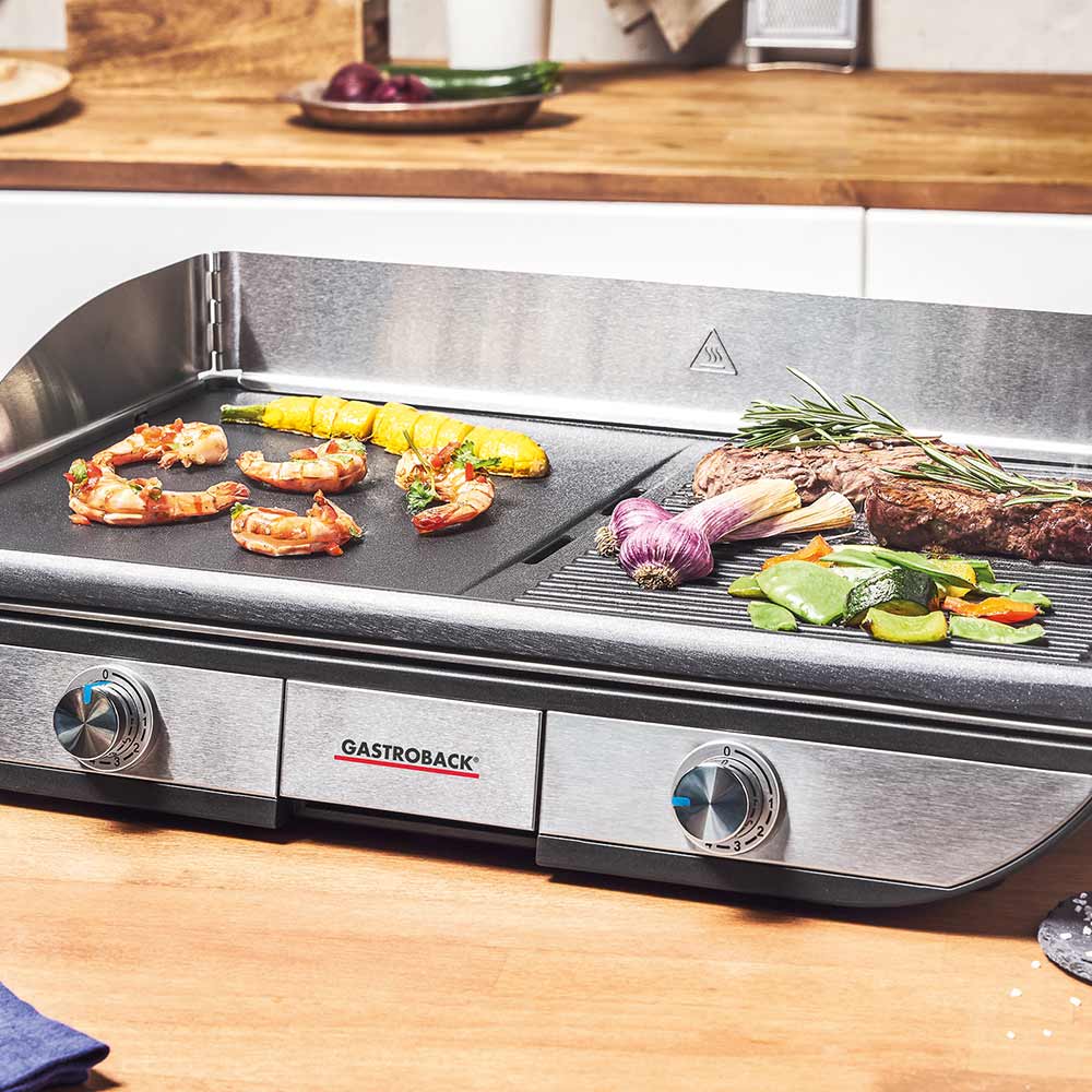 GASTROBACK 42523 – Electric table grill with 2 grill surfaces & 2300W