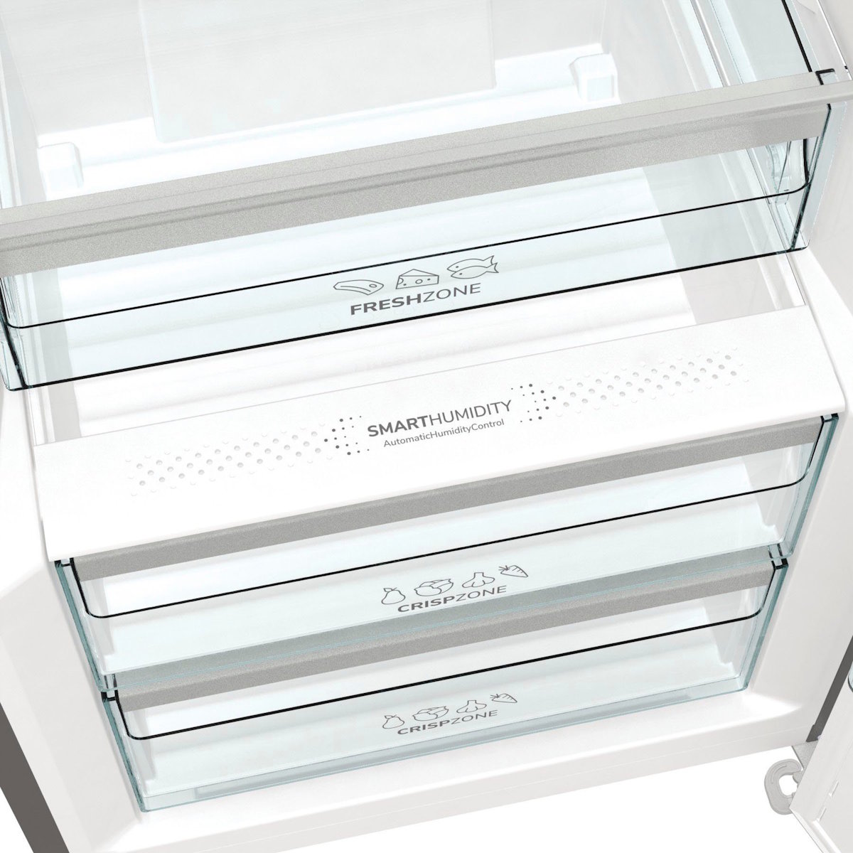 Close-up of the FreshZone drawer for fruits and vegetables in the Gorenje refrigerator.