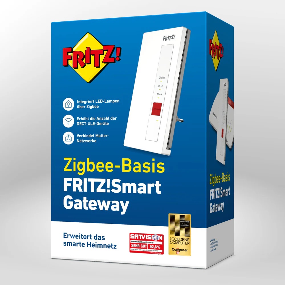 Product packaging of the FRITZ! Smart Gateway, highlighting features like Zigbee, Matter connectivity, and the expansion of the smart home network.