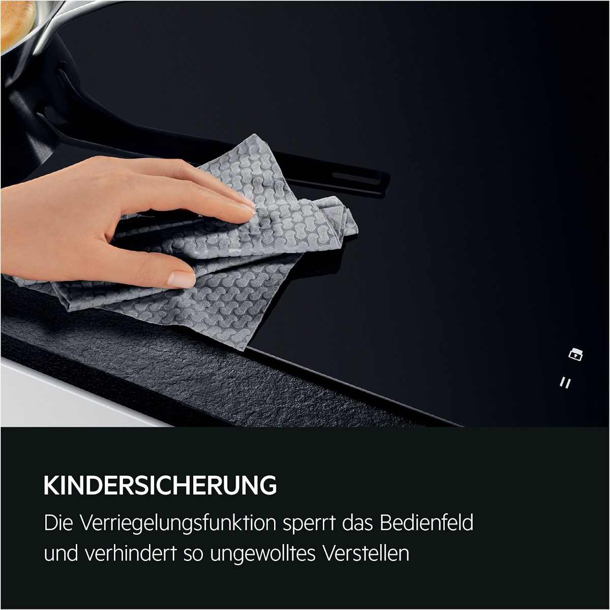 Elegant, easy-to-clean black glass ceramic surface of the induction hob