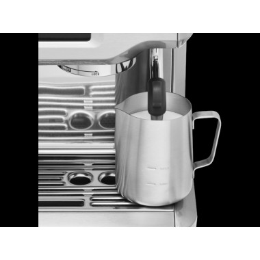 Automatic milk frother: For creamy milk foam for latte macchiato, cappuccino and co.