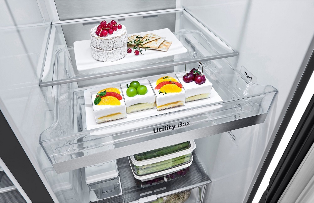LG GSXV91MCAE side-by-side refrigerator keeps your food fresher longer