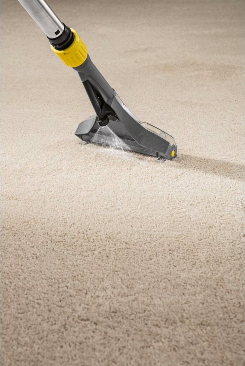 Floor nozzle of the Puzzi 10/2 Adv for deep carpet cleaning
