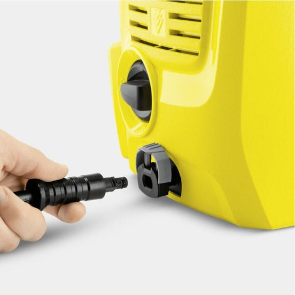 Quick Connect connection on the Kärcher K 2 Universal Edition for fast hose changes